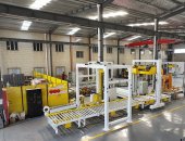 托盤捆扎搖臂纏繞包裝線